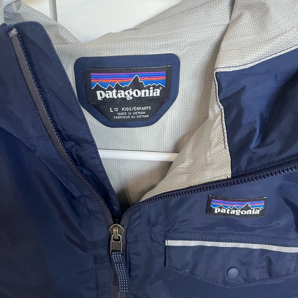 Patagonia Kids Size 12 Jacket - Picture 2 of 7